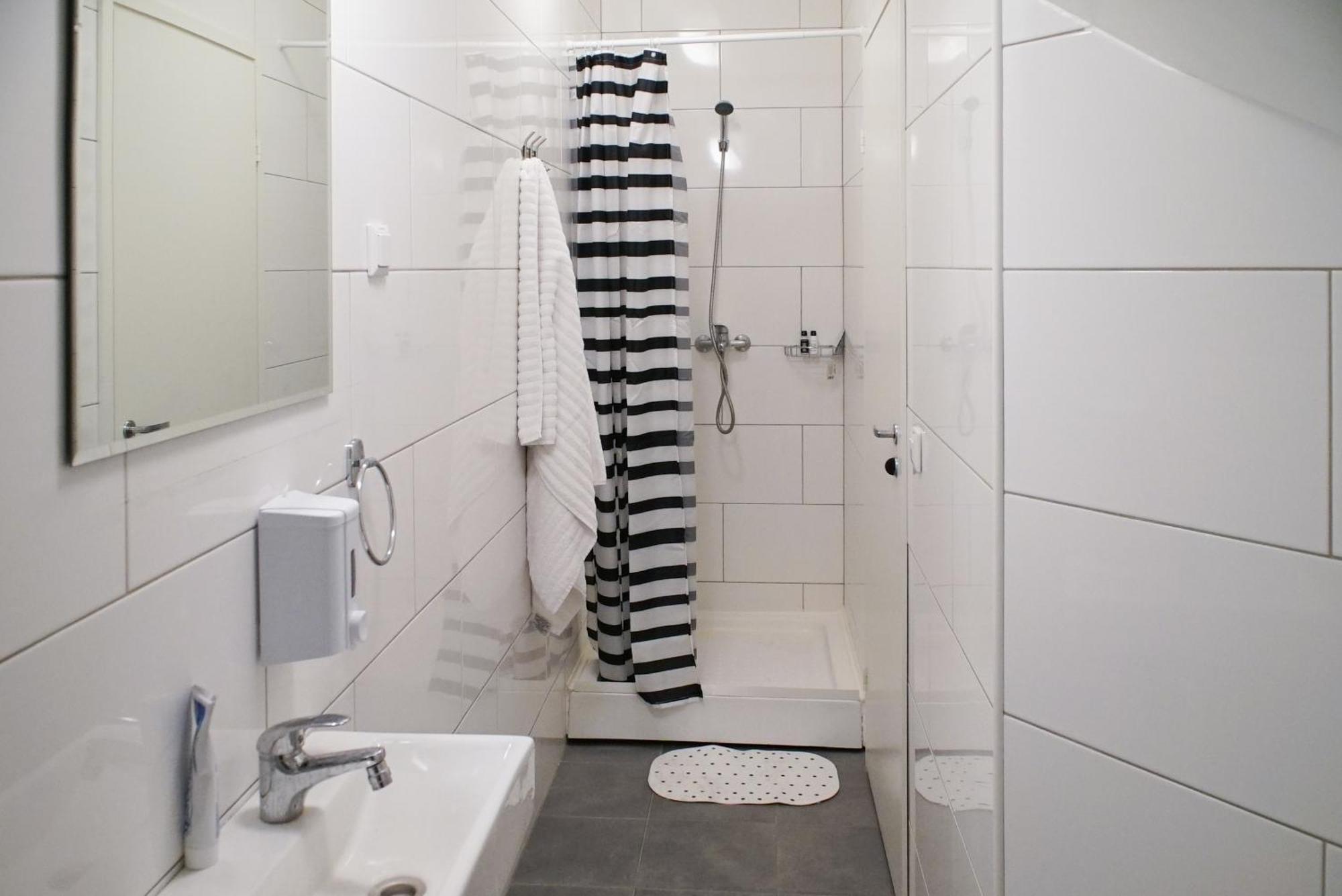 Oldtown Lux Hostel Talin Exterior foto